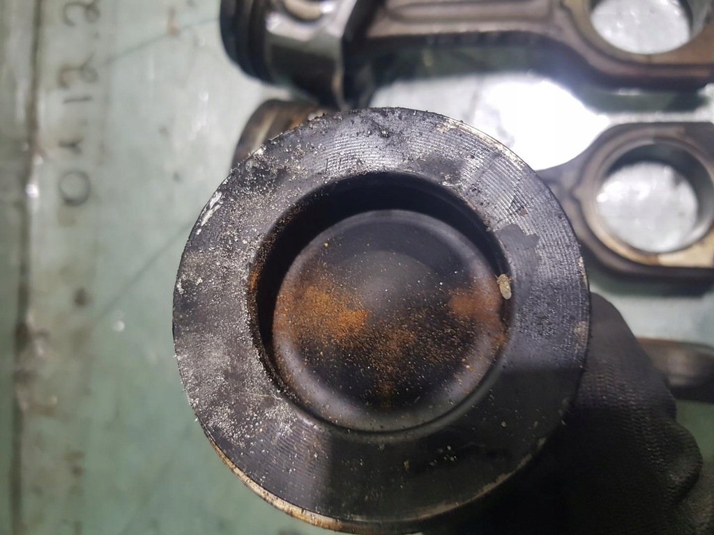 фото №4, Поршень шатун 1.6ehdi peugeot 3008