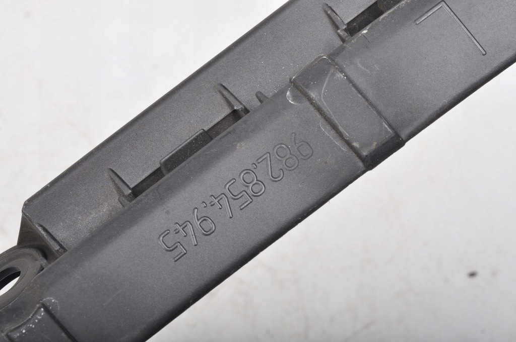 фото №7, Porsche 718 cayman 982 направляющая бампера левый задняя 982854945