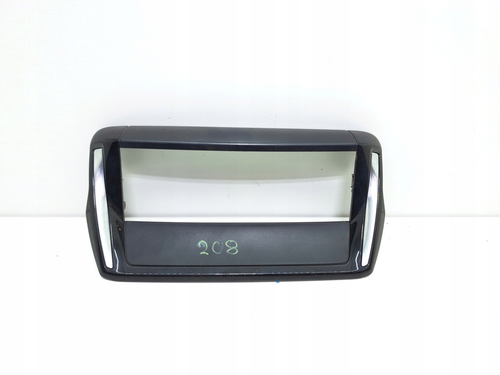 фото №1, Peugeot 208 2008 рамка захист панель радіо 9673861177