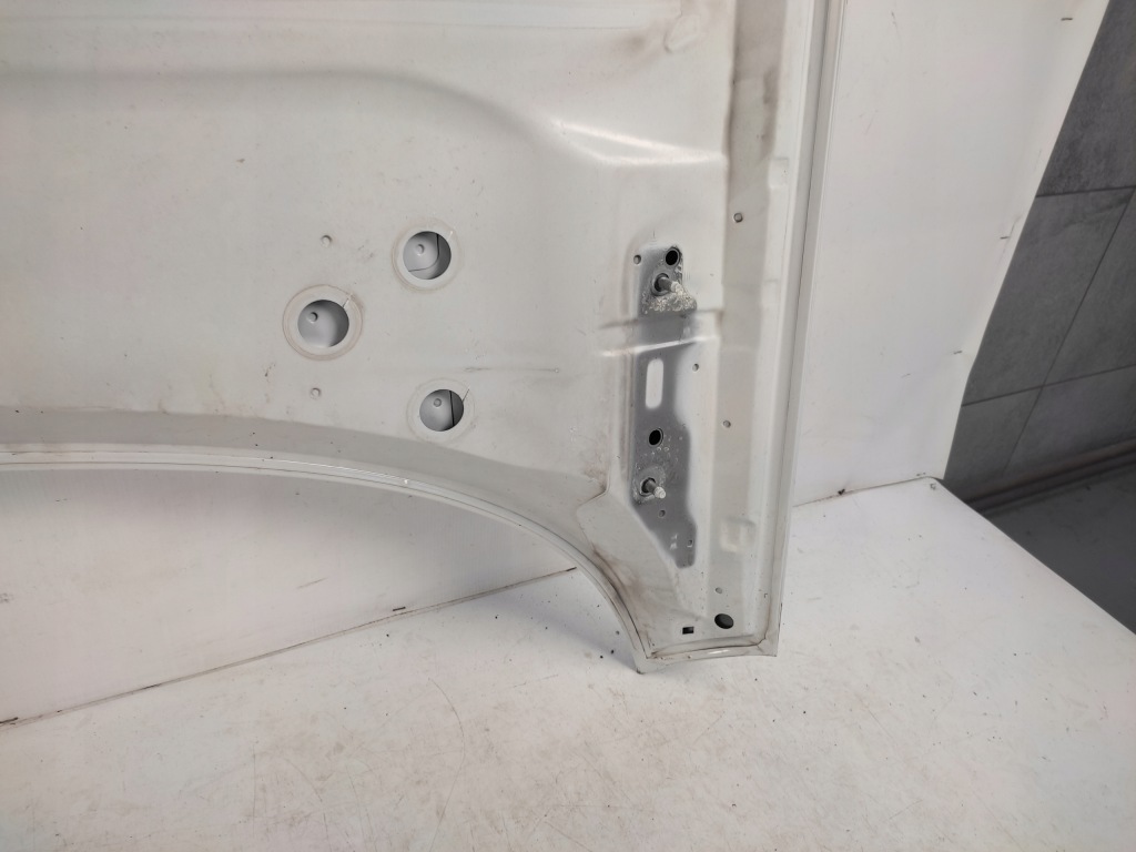 Audi a4 b9 8w0 капот крышка двигателя перед 2015- Киев