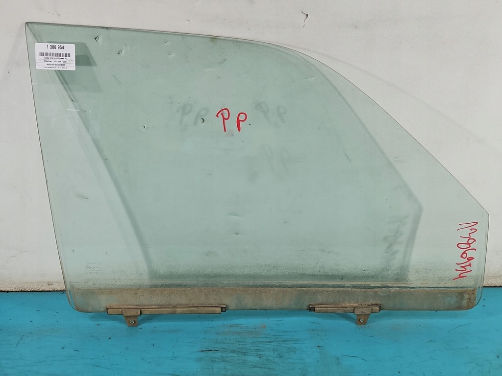 фото №1, Стекло дверь перед правая mitsubishi l200 5d 96-01