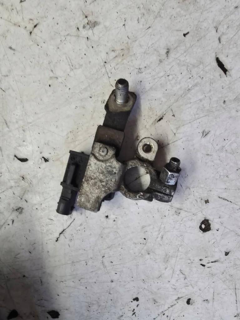 фото №1, Opel astra j lift клемма минусовая 12844068