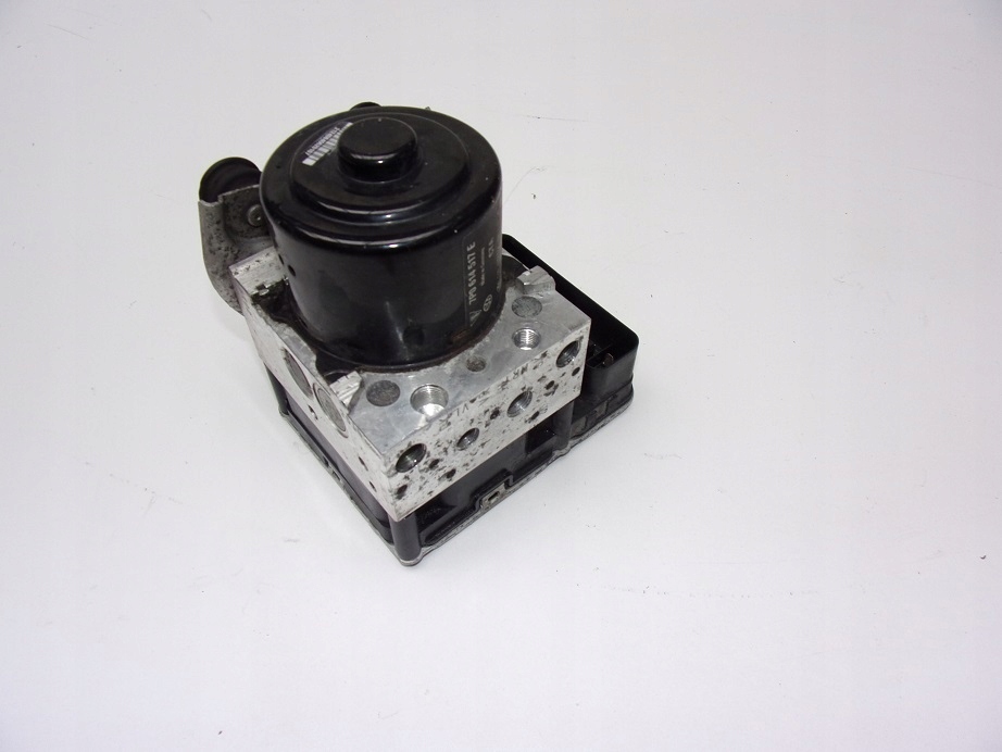 фото №7, Насос abs 7p0614517e cayenne 7p5 10^ 4.8 v8