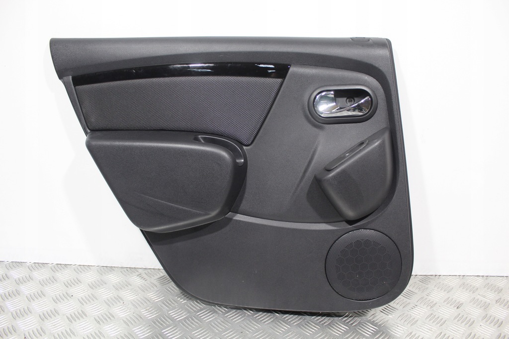 фото №1, Обшивка двері лівий задня duster oroch