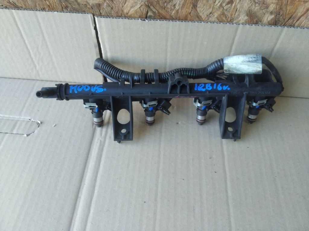 Купить Молдинг впрыскная топлива renault modus 1,2b 16v