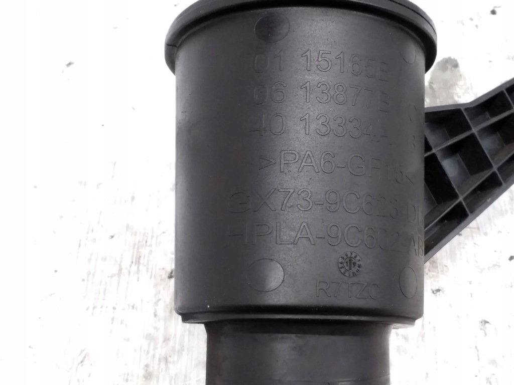 фото №3, Land rover range rover velar 2019 часть трубы впуска воздуха