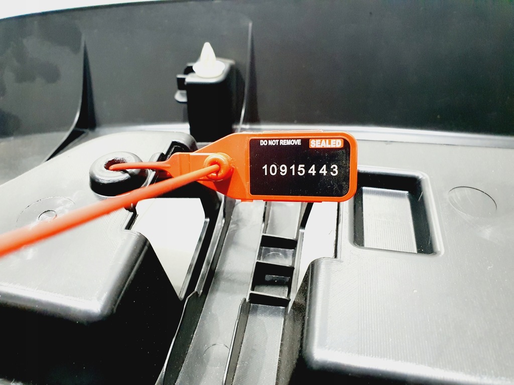 фото №10, Bmw x1 e84 захист кришки багажника 2991704