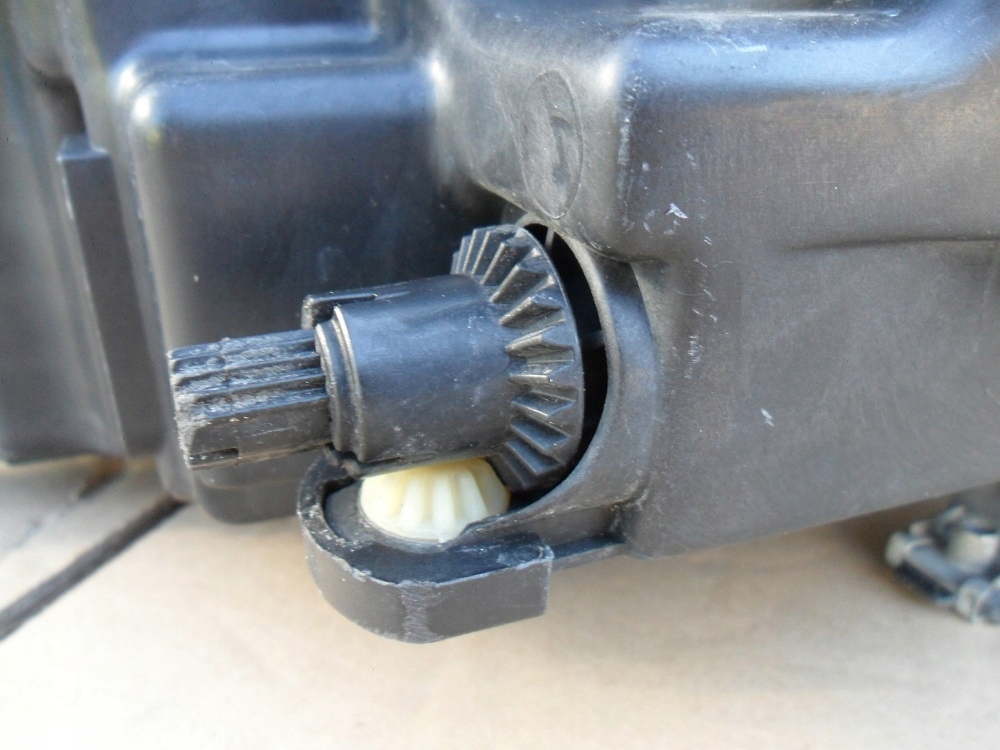 фото №10, Vw polo 6r лампа правый перед 6r1941016e