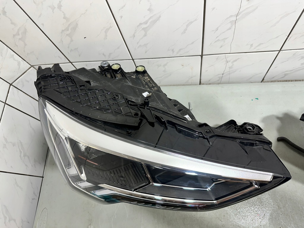 фото №8, Audi q3 ii 83a 83f лампи передні full led 83a941034 83a941033 повний w1