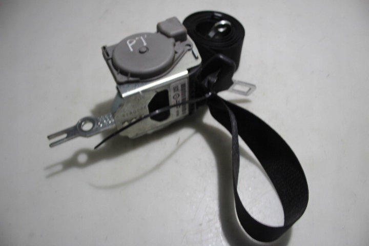 фото №1, Pas безпеки правий задня bmw 3 318d e90