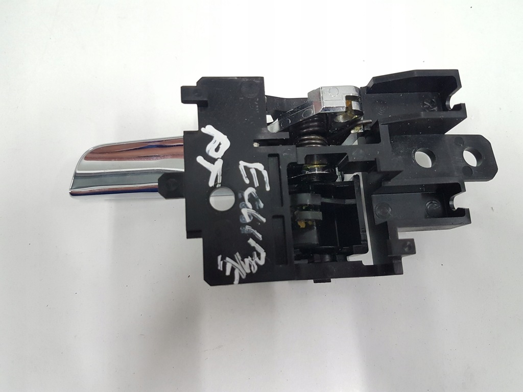 фото №2, Ручка внутрішня права задня mitsu eclipse cross