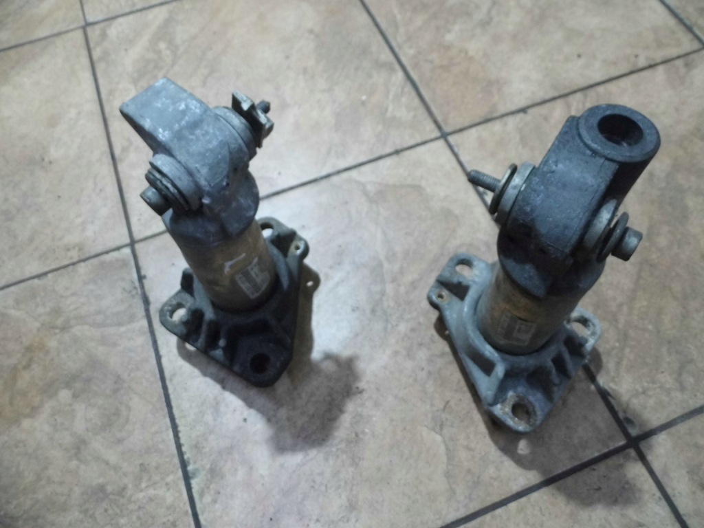 фото №6, Audi a4 b6 2.5tdi 02' sed відбійник бампера перед 8e0807134b