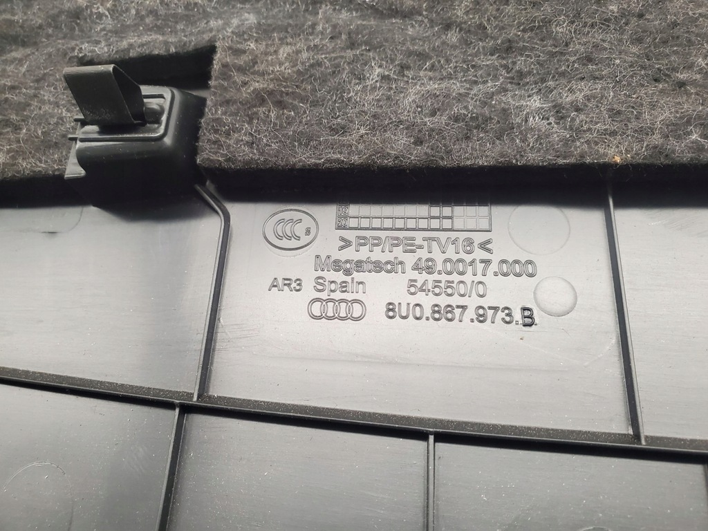 фото №7, Audi q3 8u 8u0867973b с задний обшивки багажника
