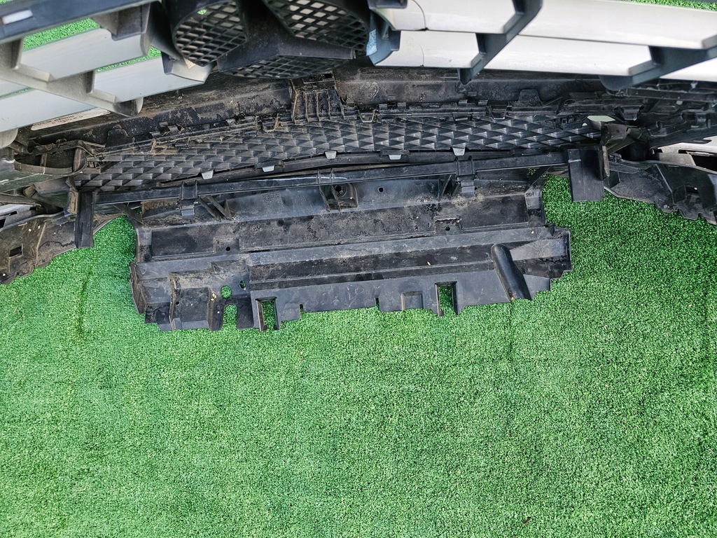 фото №13, Бампер перед mercedes w204 lift