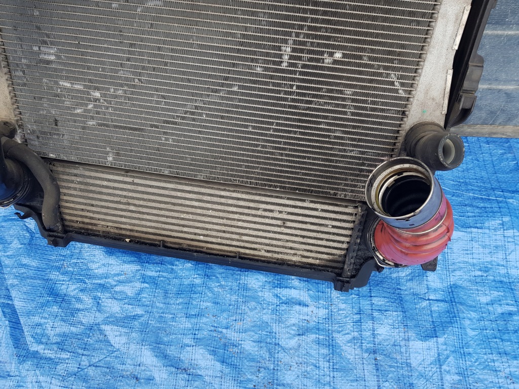 Комплект радиатор воды кондиционер bmw x6 e71 x5 e70 3.0 d 7809321 Цена