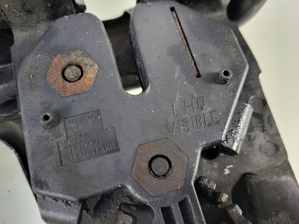 фото №12, Volvo s80 i lift pas передний верхний замок капот замки