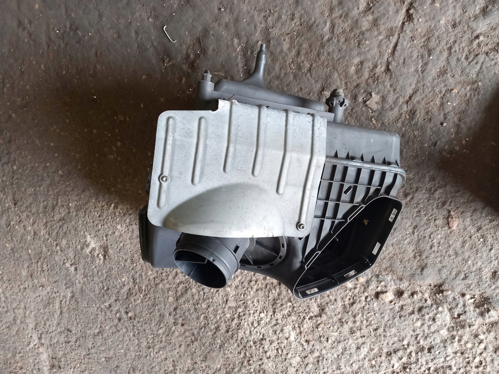 фото №12, A6 c7 2.0 tdi корпус фільтра повітря 4g0133838l
