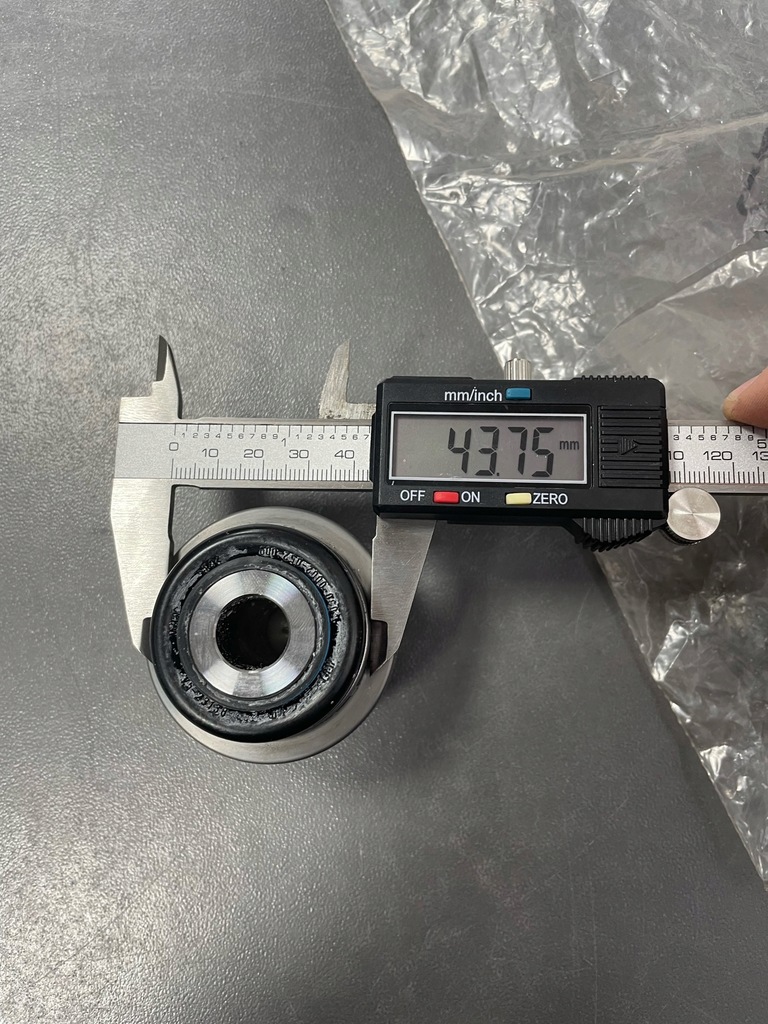 фото №5, Втулка рычага citroen оригинальный номер 3523.as