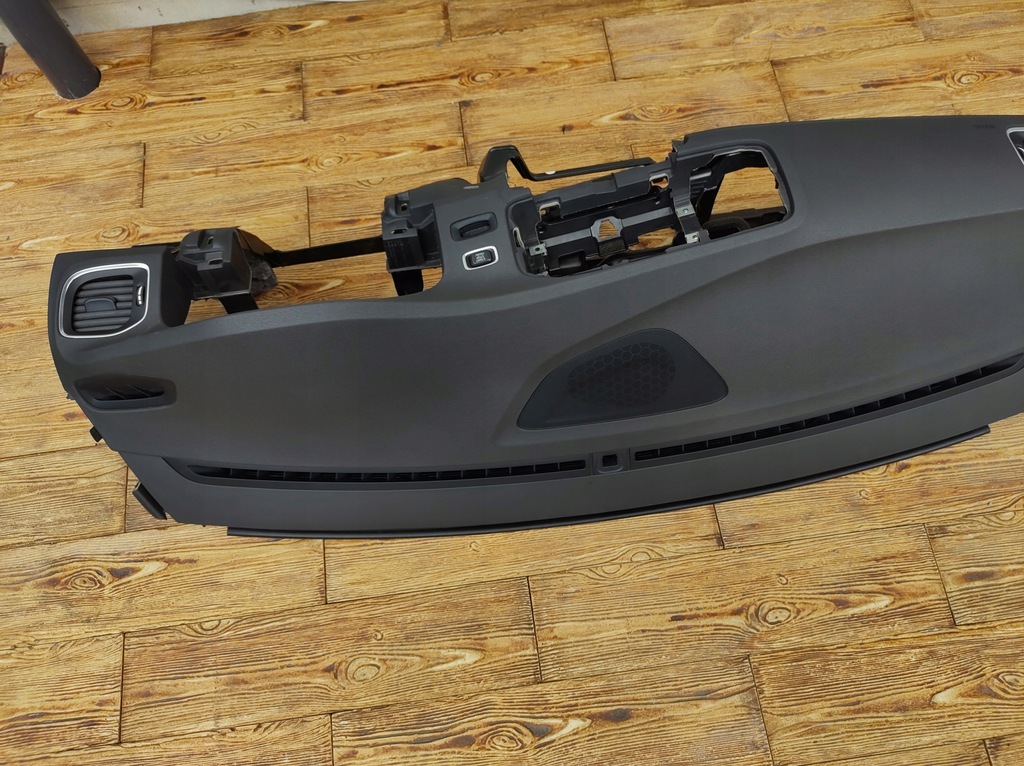 фото №12, Volvo s60 ii 13r- приборная панель консоль приборная панель