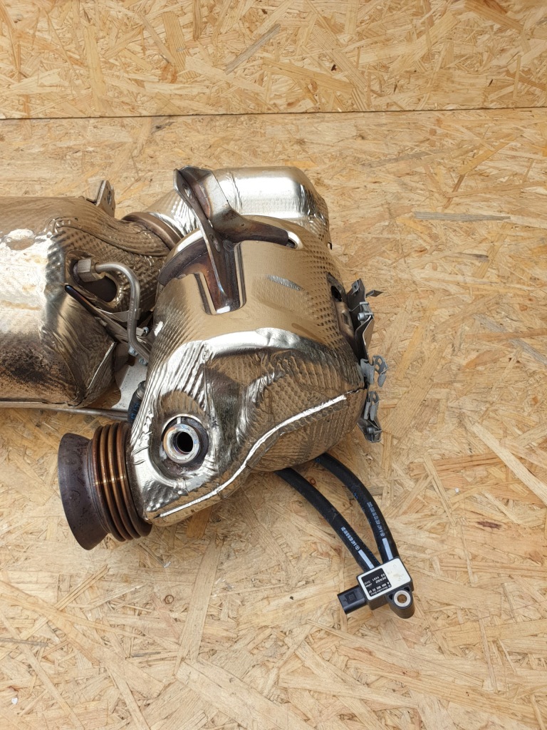 Mercedes v-klasa w447 vito 447 каталізатор dpf a4474903701 a4474903701 Зі Шроту
