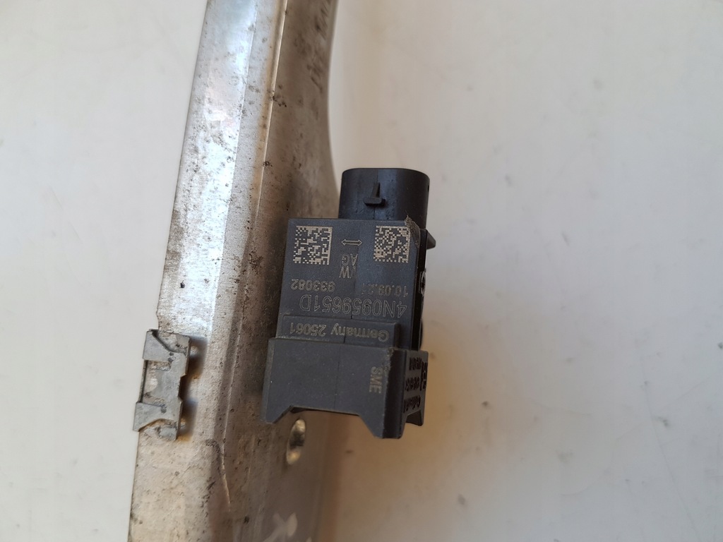 фото №5, Кронштейн кронштейн кронштейн поперечина перед датчик ударный audi a7 c8 4k 18-