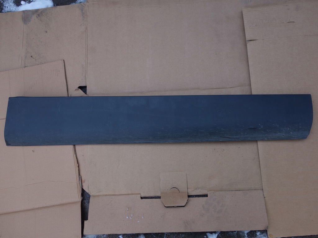 фото №1, Молдинг дверь правая audi q7 4l 4l0853960