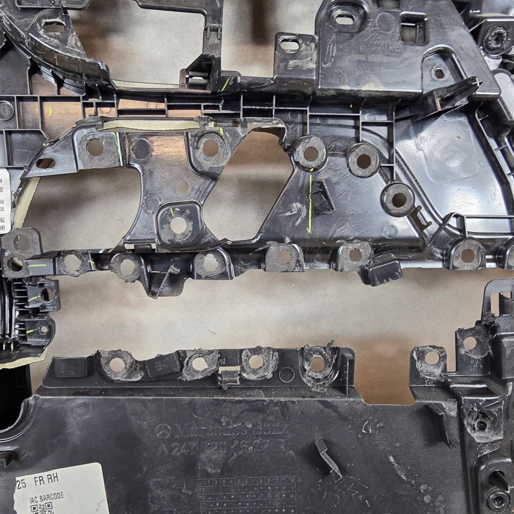 фото №14, Mercedes eqa w247 правый обшивка дверь перед передний