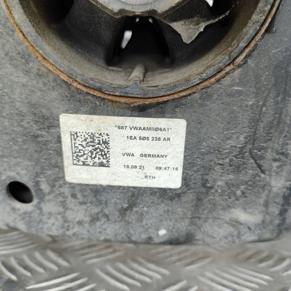 фото №6, Audi q4 sportback e-tron 2021 рама допоміжна задня