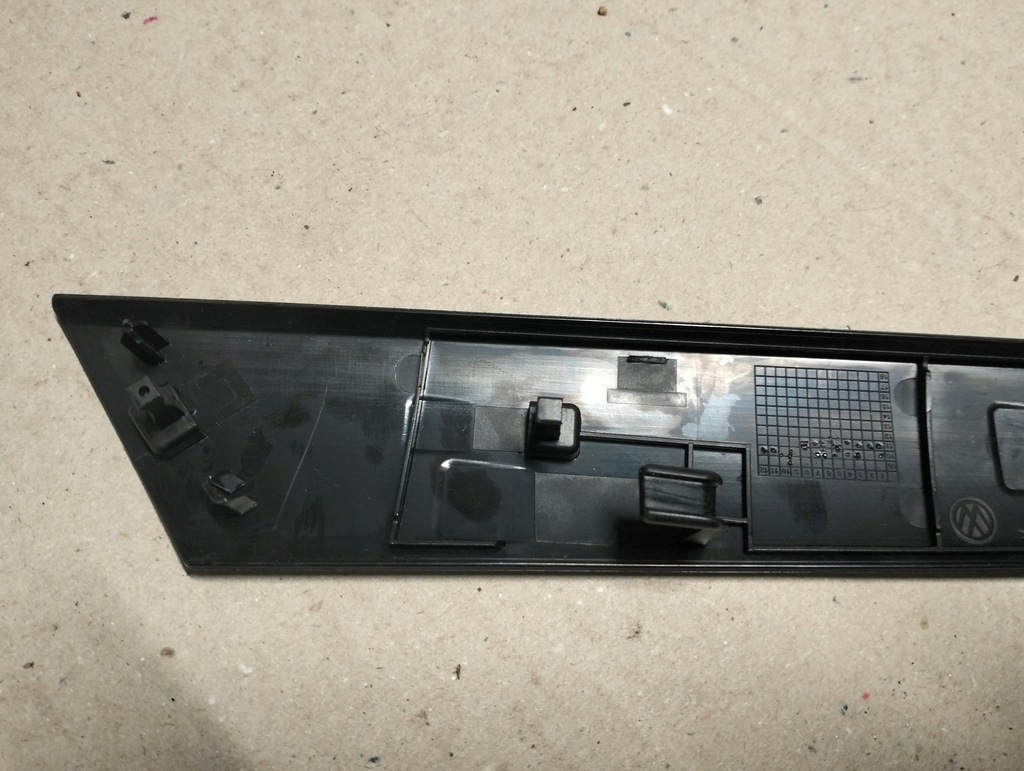 фото №11, Vw jetta vi dekor левый перед 5c6867439a