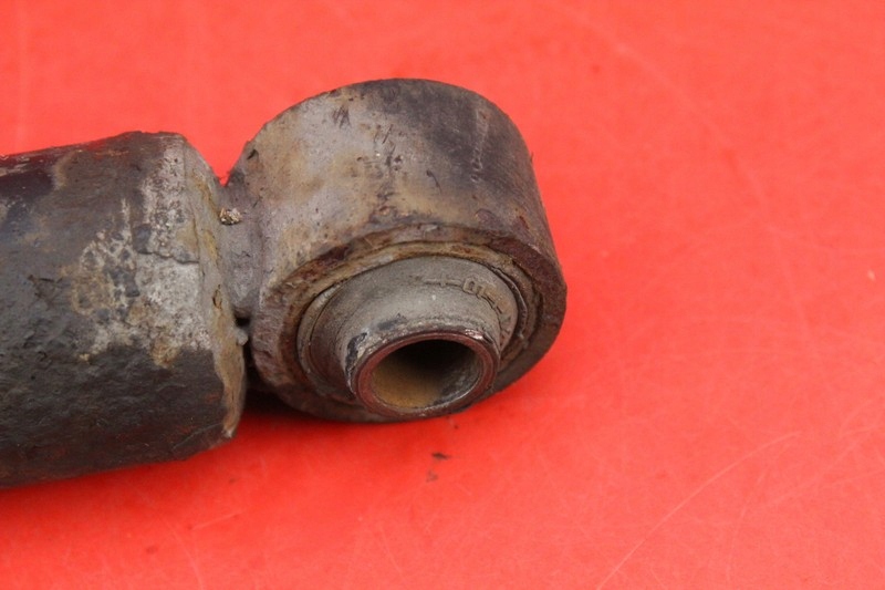 фото №6, Амортизатор правый задняя kia sorento 1 i 2.4 gdi 4x4