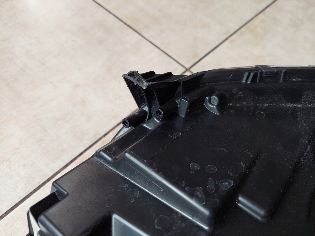 фото №10, Лампа правая - led - dacia duster ii - 2017