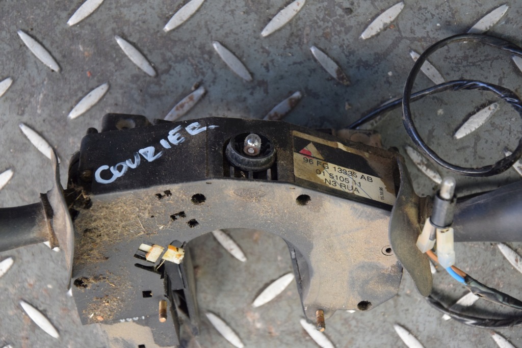 фото №2, Перемикач комбінований ford courier