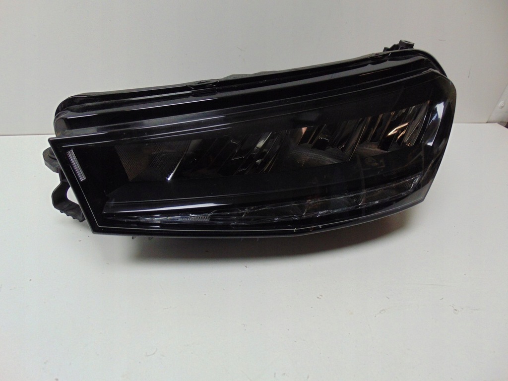 фото №1, Лампа левая skoda fabia iv 4 full led 6vb941015 europa