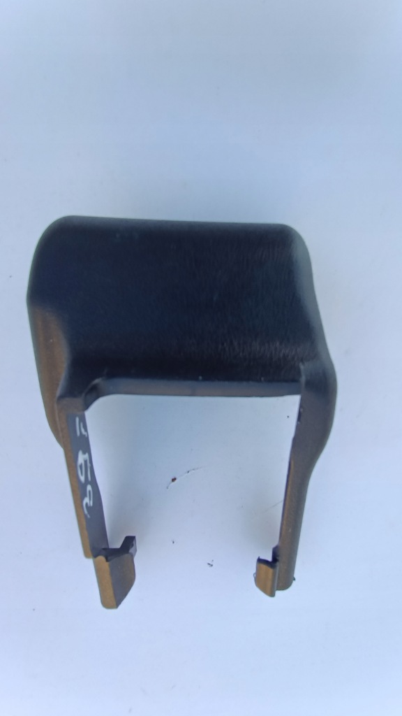 фото №1, Защита заглушка сиденье перед левая rav4 iv 72124-42020