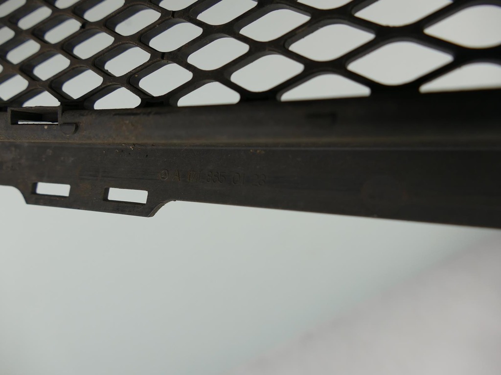 фото №9, Mercedes slk r171 решітка бампера перед середня