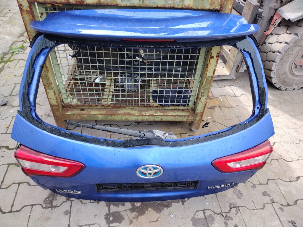 фото №1, Кришка багажника багажника toyota yaris iii lift