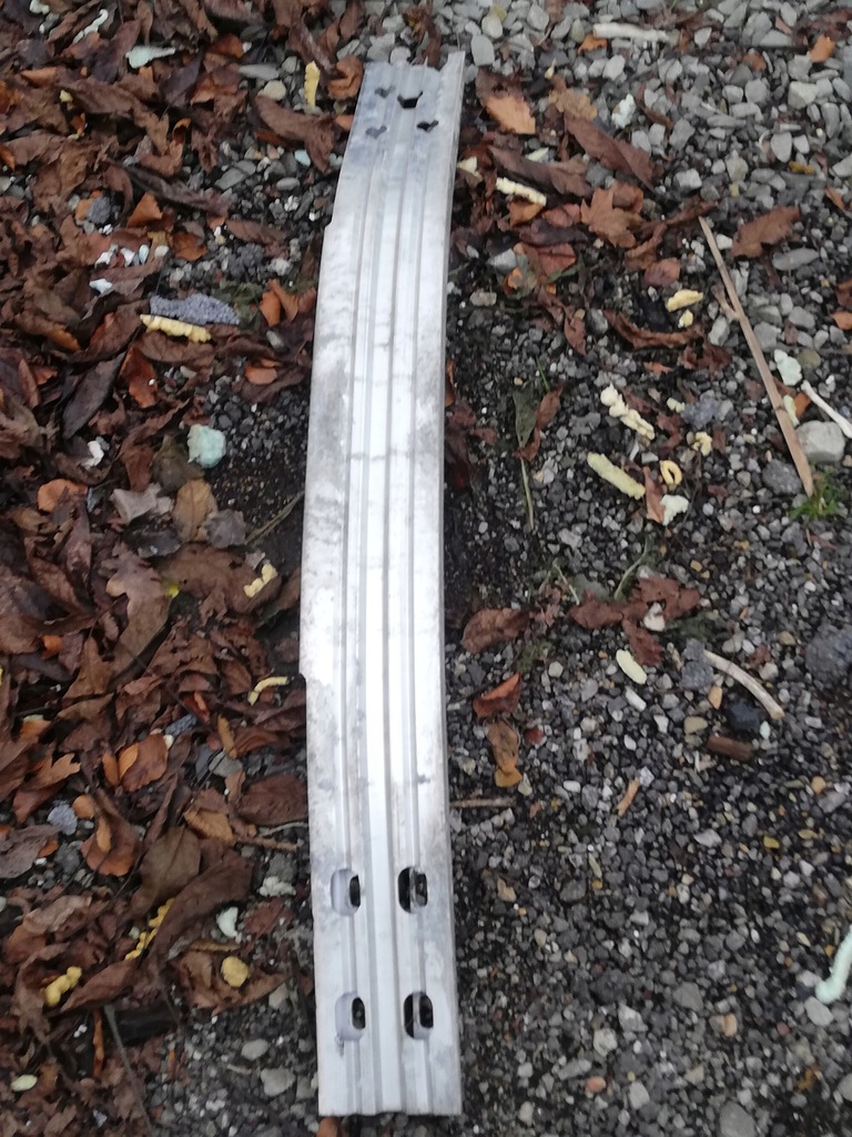 фото №1, Corolla e21 балка бампера перед