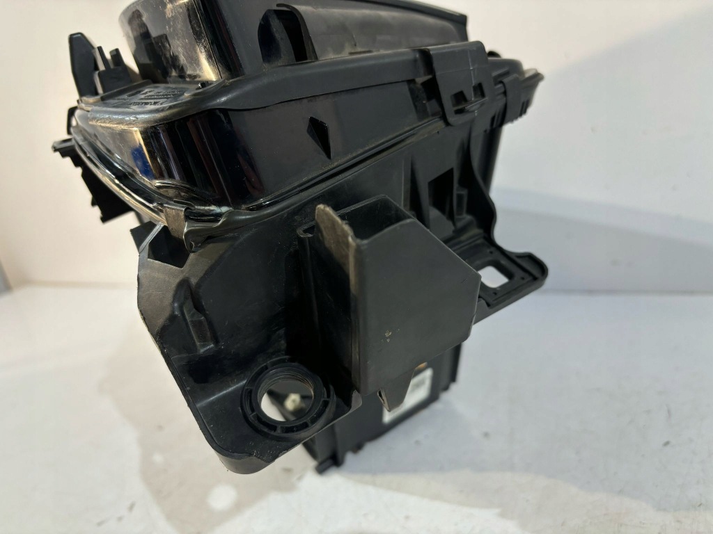 фото №10, Mercedes w166 gle лампа передня ils права - 17429