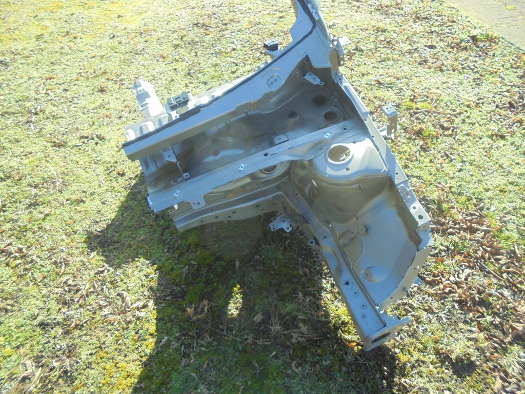 фото №2, Volvo xc40 ii чверть лонжерон ліва