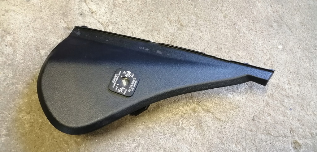 фото №1, Lexus ct 200h захист консолі права 55317-76010