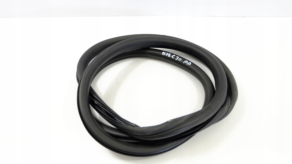 фото №1, Citroen c3 ii прокладка кузовная дверь правый перед