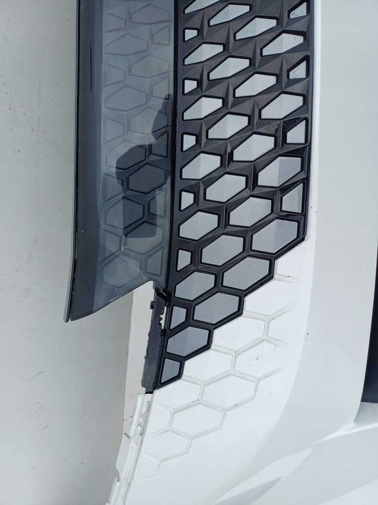 фото №7, Renault scenic v e-tech 2024 бампер перед передній