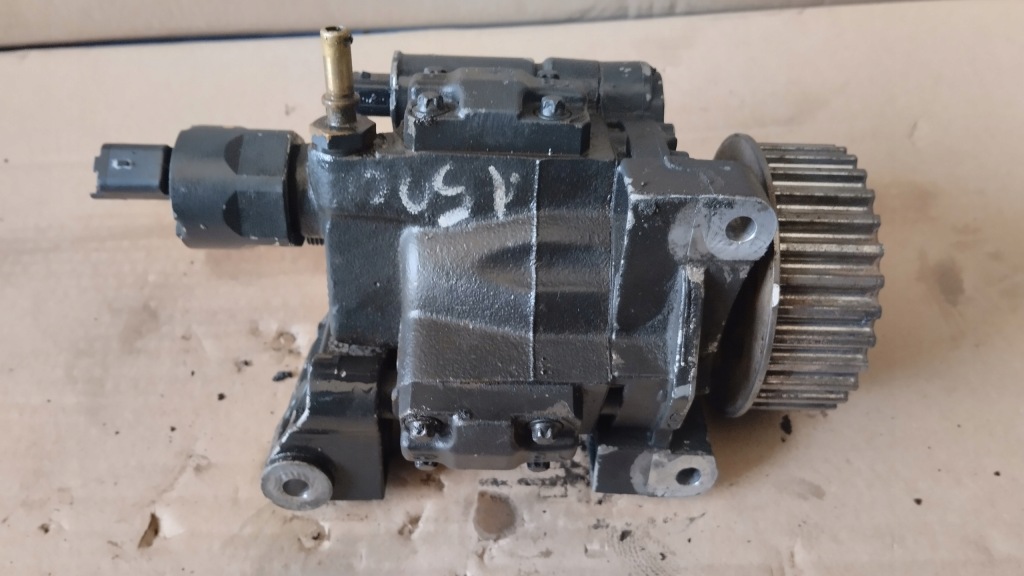 фото №4, Насос упорскування пального renault megane scenic ii 1.5 dci 8200821184