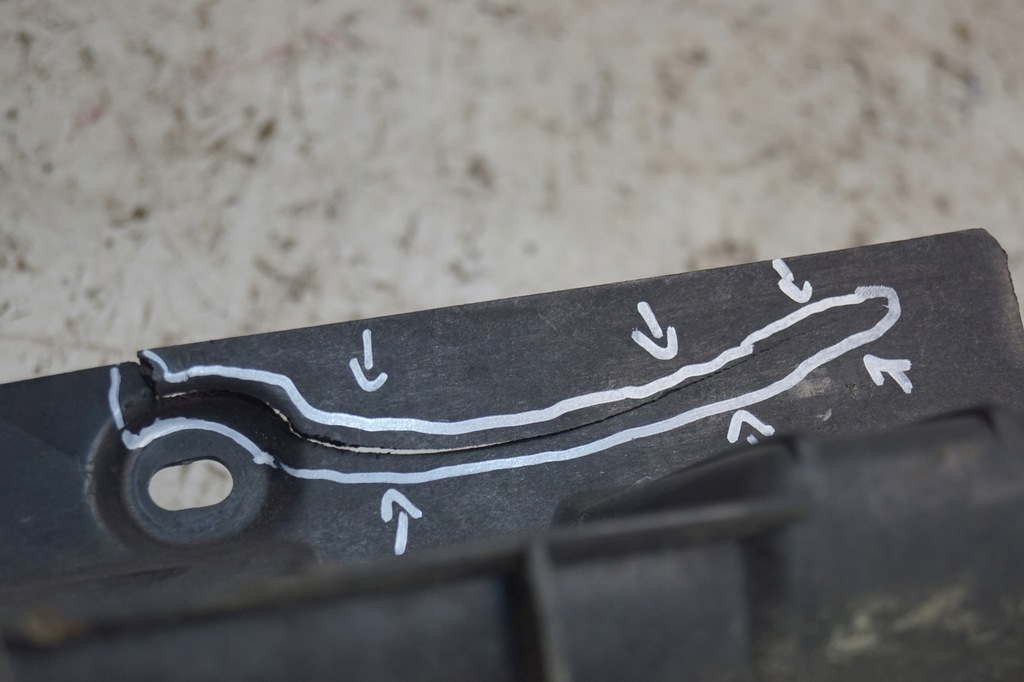 фото №15, Направляющая правый кронштейн порог bmw x5 e70 7167708