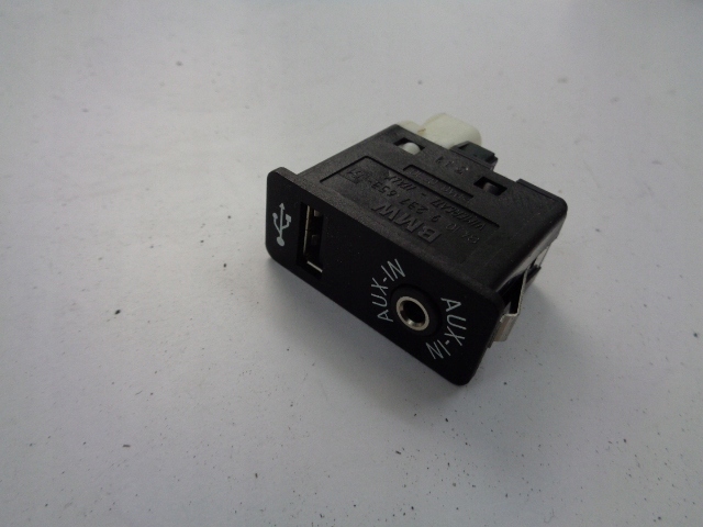 фото №1, Разъём aux usb bmw x3 f25 2010-