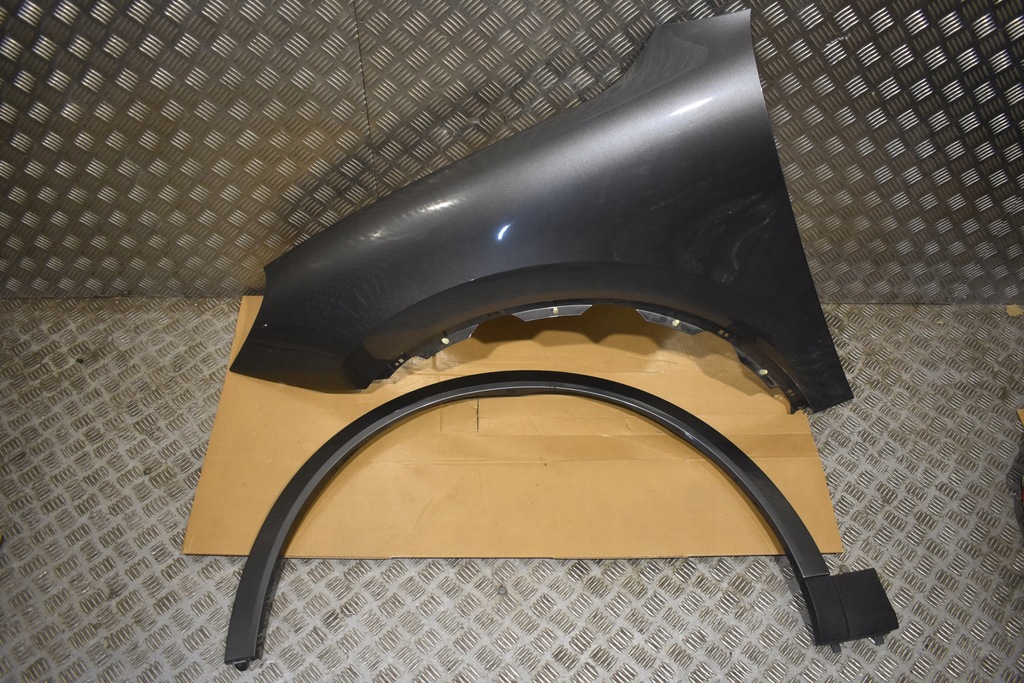 фото №1, Idealny kpl. левый крыло перед передний + молдинг крыла w цвет m7q 1