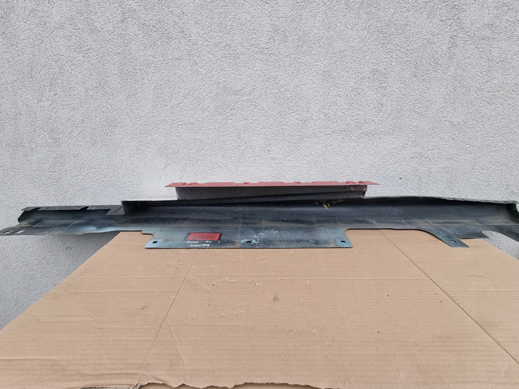 фото №3, Порог молдинг ferrari portofino f164 правая карбон