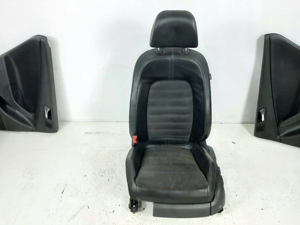 фото №12, Passat b6 variant 08r оббивка шкіра комплект сидіння заднє сидіння обшивки тунель