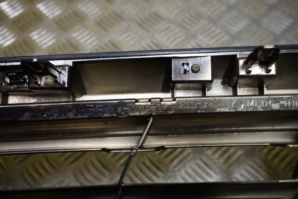 Infiniti fx qx70 2013 - 2017 решётка  перед решётка радиатора хром америка Недорого