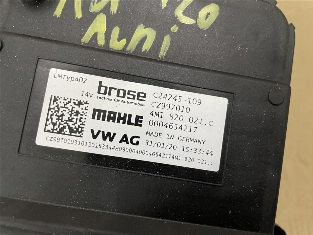 фото №6, Вентилятор обдув вентилятор 4m1820021c 2020r audi a4 b9 8w 8w0 lift 19-